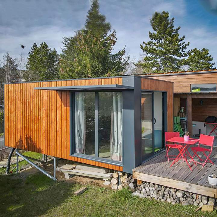 Nous construisons les bureaux de jardin.